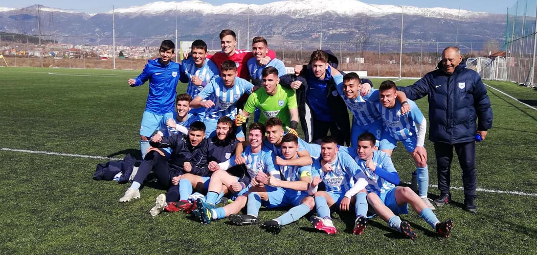 Όταν έμεινε με 10 «καθάρισε» το ματς η Κ19!