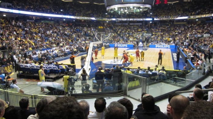 Maccabi_Tel_Aviv_At_Nokia_Arena