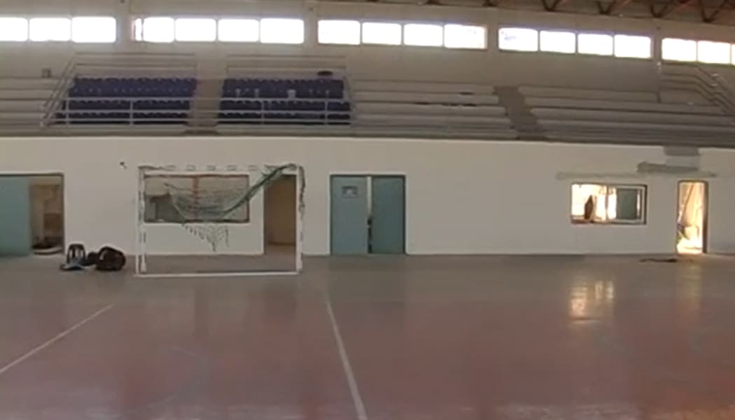 Όσο μένουμε σπίτι, το κλειστό της Λιμνοπούλας μεταμορφώνεται! (video)