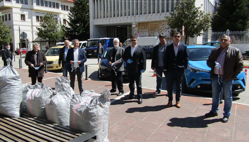 20.000 μάσκες από την ΕΕΤΑΑ για τους Δήμους της Ηπείρου
