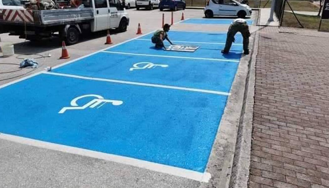 Θέσεις παρκινγκ για ΑμεΑ στο Πανηπειρωτικό