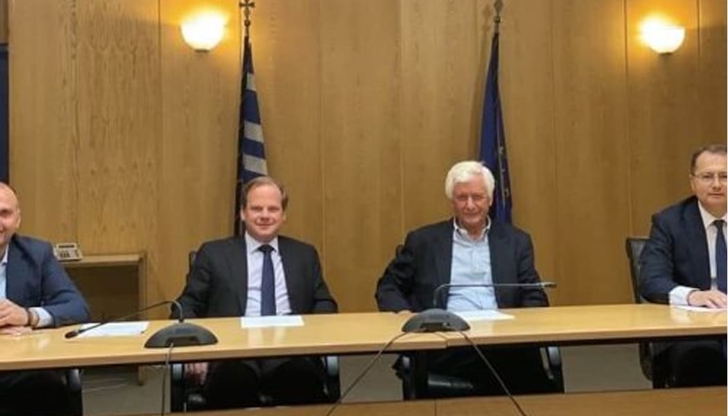 Στην κατασκευή αθλητικού πάρκου στον Δήμο Κεντρικών Τζουμέρκων προχωράει το Υπ. Υποδομών