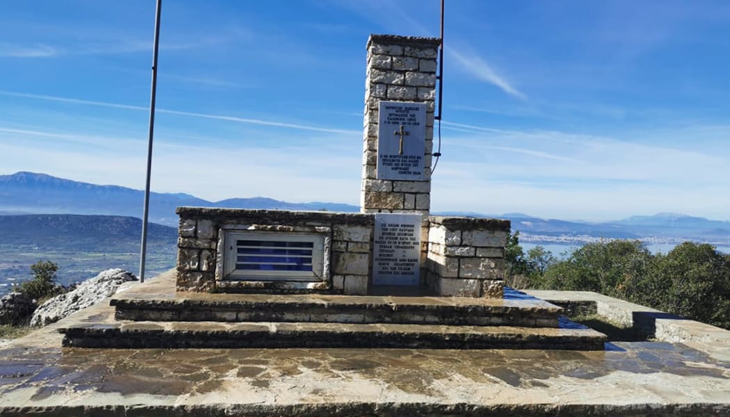 Με εθελοντική προσφορά η αποκατάσταση του μνημείου του Λορέντζου Μαβίλη