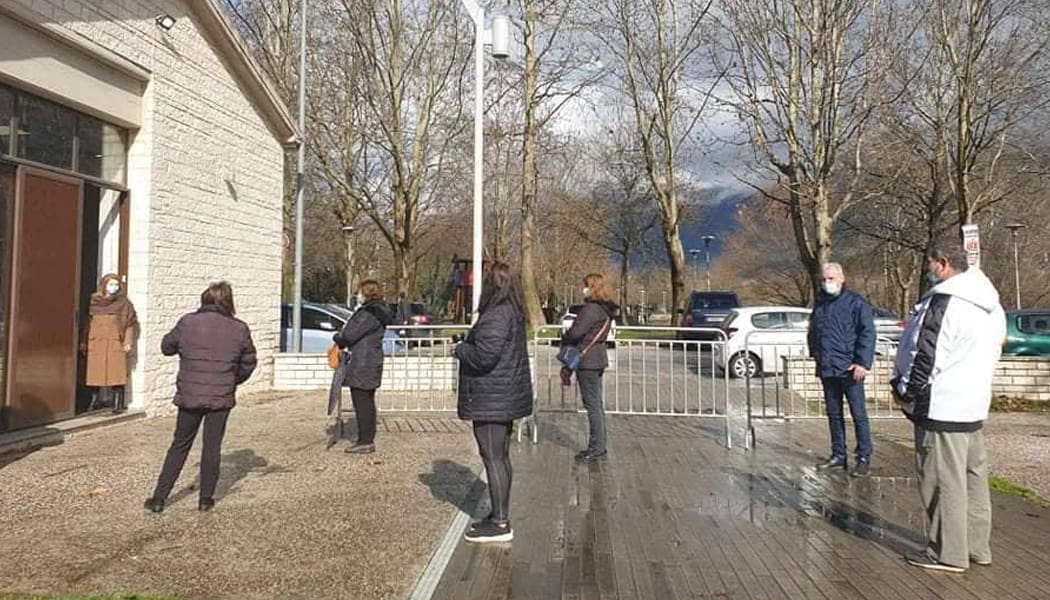 Αρνητικά τα τεστ στις καθαρίστριες πριν το άνοιγμα Γυμνασίων και Λυκείων
