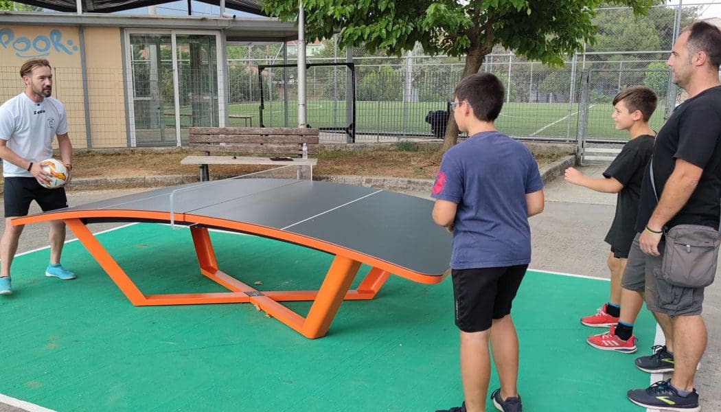 Σε χρήση δύο αθλητικά τραπέζια σε Κιάφα και Σεισμόπληκτα