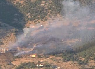 Κατασβέστηκε η φωτιά πάνω από την Αμφιθέα Ιωαννίνων (video)