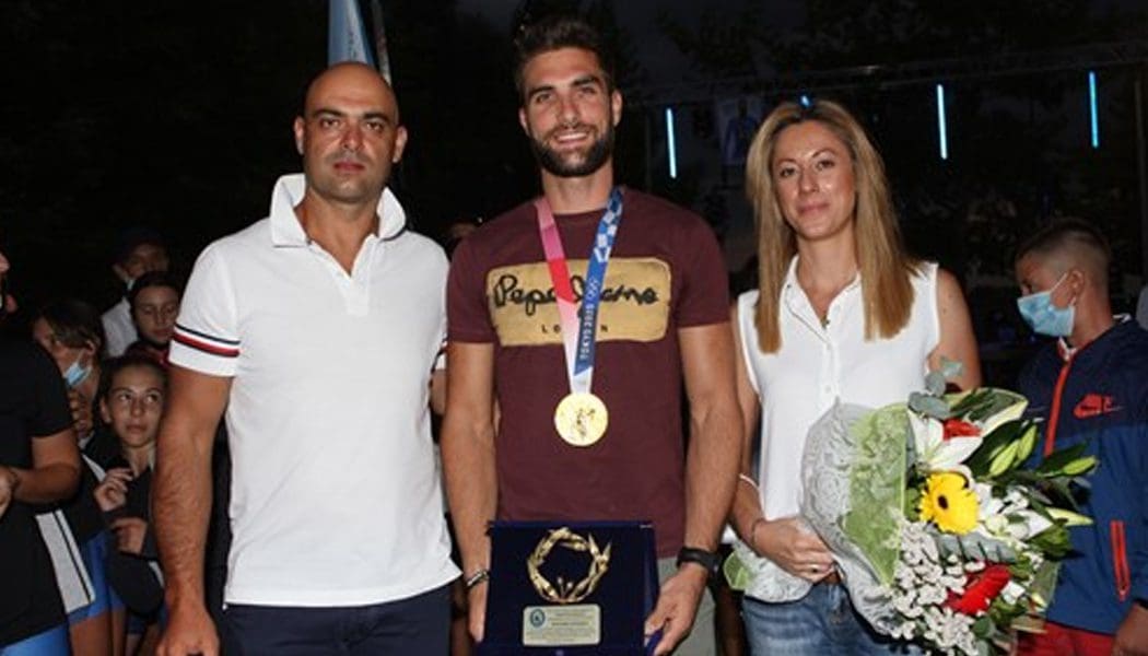 13η Πανελλήνια Συνάντηση Ανάπτυξης: Τιμήθηκε ο Στ. Ντούσκος