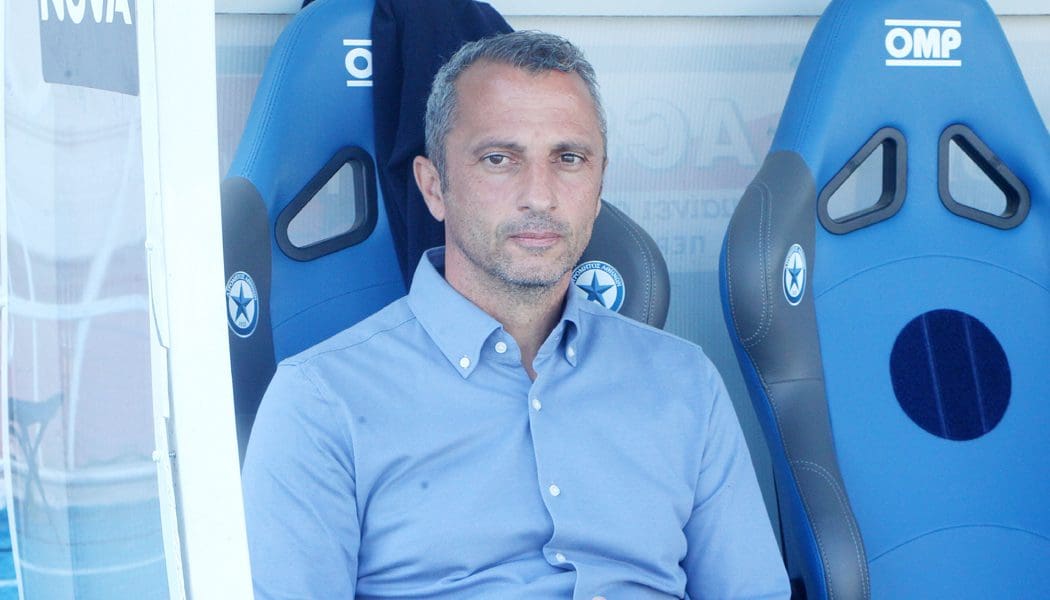 Ευχαρίστησε τον Παντελάκη ο Μεταξάς και ζήτησε «να μην ξαναδώ τέτοιο α’ ημίχρονο»