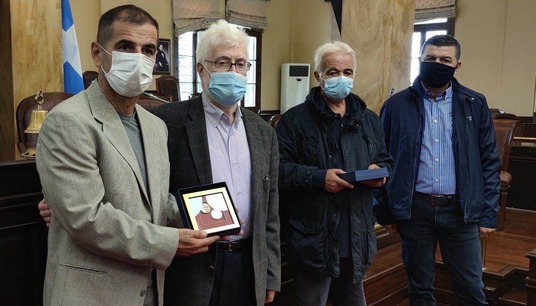 Το μετάλλιο της πόλης στους βετεράνους του ΠΑΣ και στον Ζντένκο Μουφ!