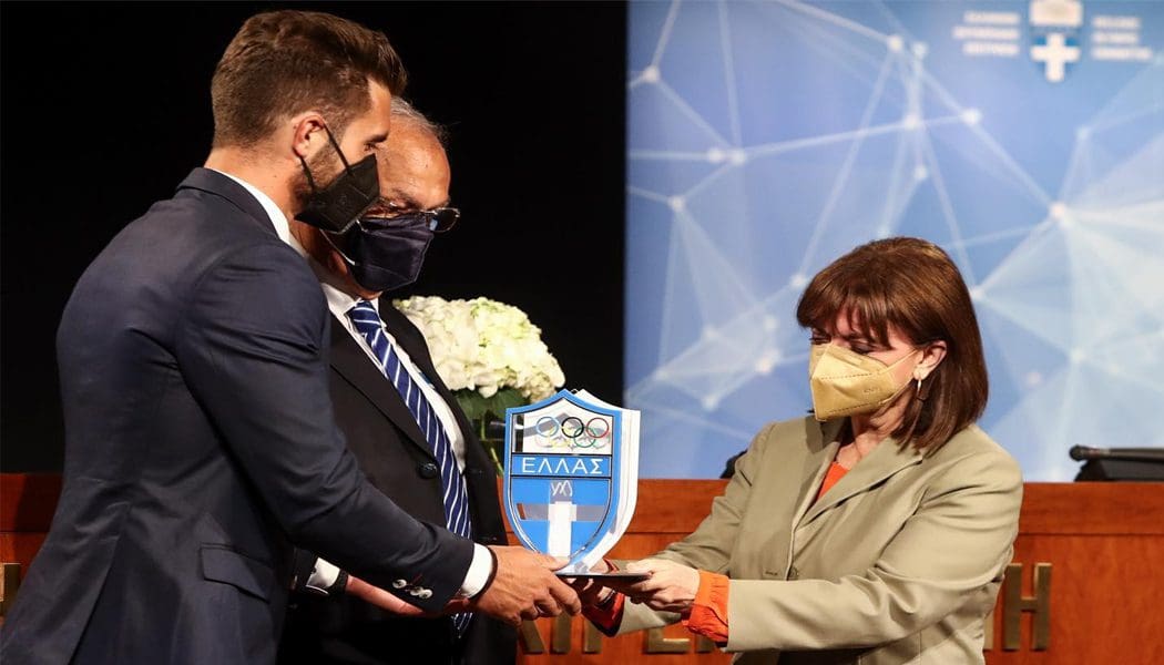Βράβευση Ντούσκου στην ετήσια εκδήλωση της Ελληνικής Ολυμπιακής Επιτροπής