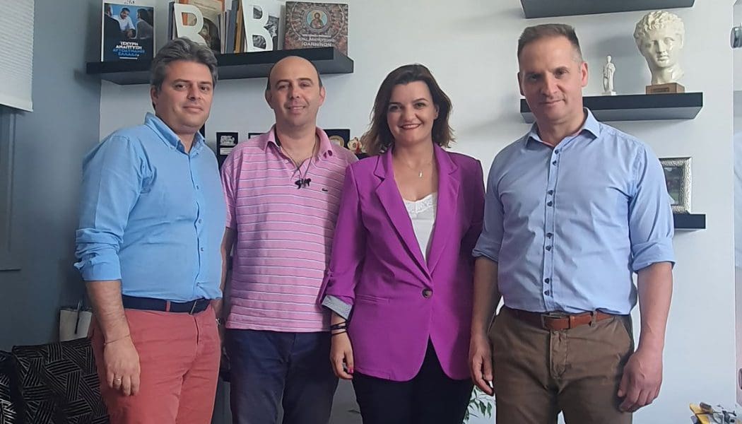 Συνάντηση της Μ. Κεφάλα με την Ένωση ξενοδόχων Ν. Ιωαννίνων