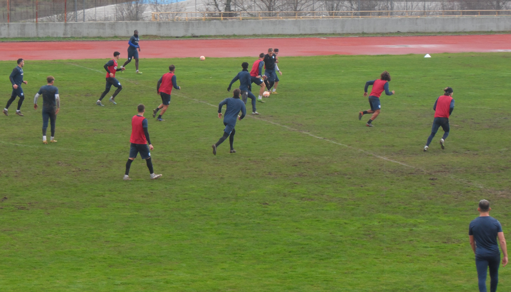 Προβληματισμός για το ΠΕΑΚΙ (video) – Φιλικό δίτερμα στους «Ζωσιμάδες» την Τετάρτη