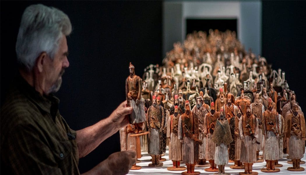 Έκθεση Θ. Παπαγιάννη: “Minima Moralia – Άνθρωποι που κοιτούν κατάματα την ιστορία”