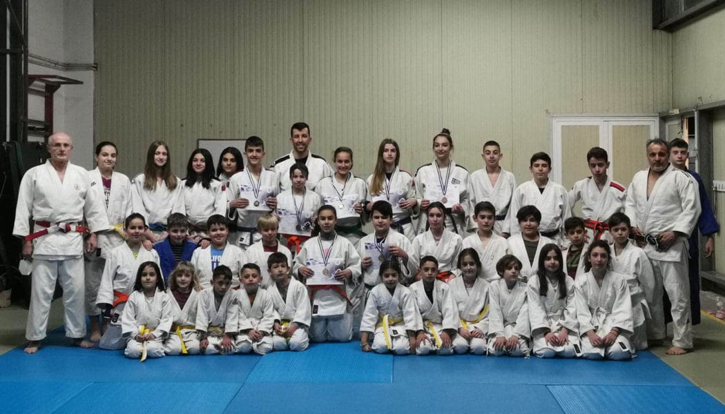 Μετάλλια για τον Σπάρτακο στο πανελλήνιο πρωτάθλημα εφήβων-νεανίδων στο τζούντο