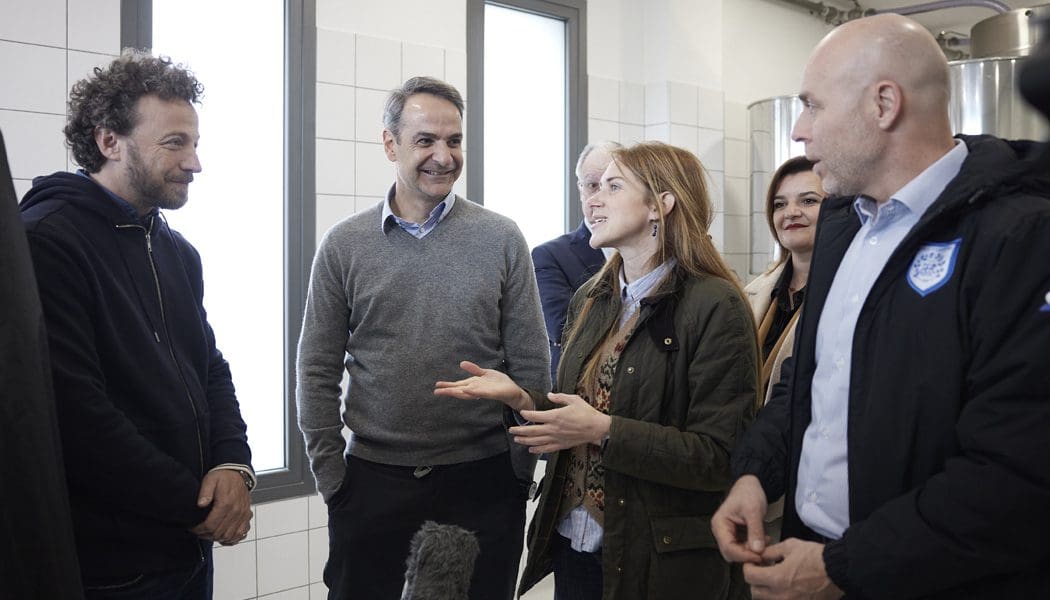 Το μπουφάν ΠΑΣ Γιάννινα του Αμυρά και η ατάκα Μητσοτάκη για το διπλό του ΟΦΗ
