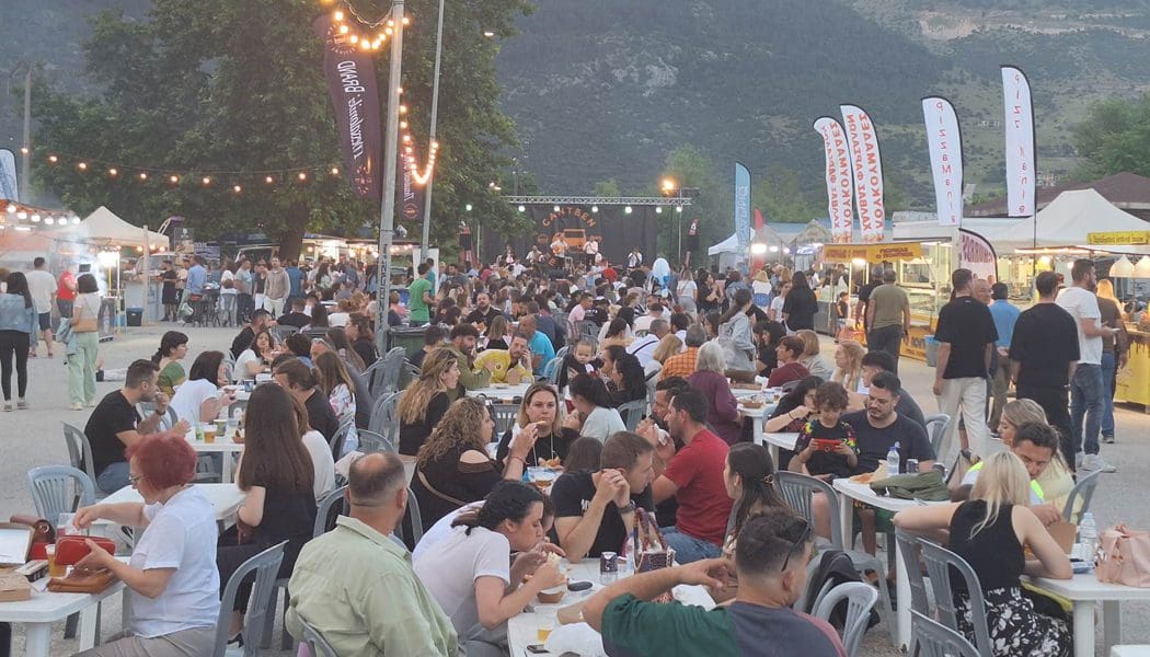 Πάνω από 5.000 επισκέπτες την πρώτη μέρα του Φεστιβάλ Καντίνας στο Πέραμα!