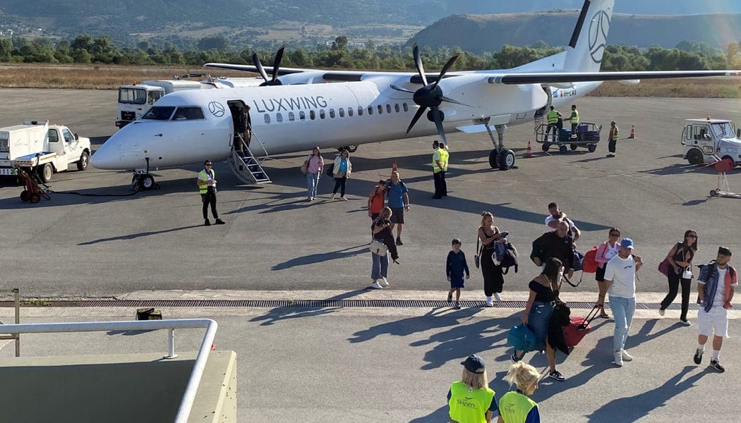 Διεθνές αερoδρόμιο Ιωαννίνων : Προσγειώθηκε σήμερα η πρώτη πτήση charter από την Κατάνια της Ιταλίας
