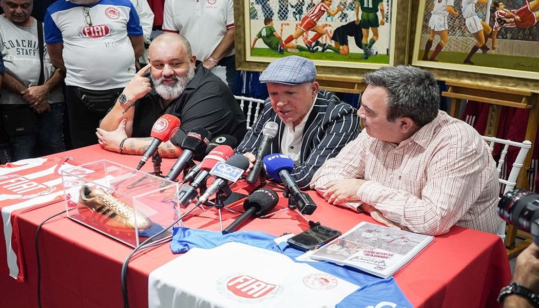 Με… “πινελιά” Ιωαννίνων η τιμή του Ολυμπιακού στον Αναστόπουλο