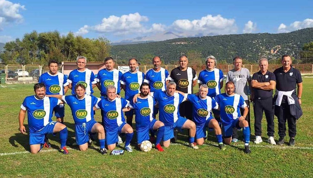 Τιμήθηκε η μνήμη του Μάκη Μαρούλη από βετεράνους ποδοσφαιριστές