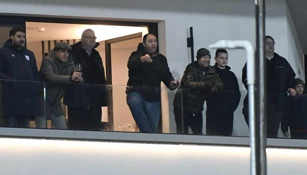 Και… VIP’s και Τάρατσα Fans, αλλά και διαμαρτυρίες!