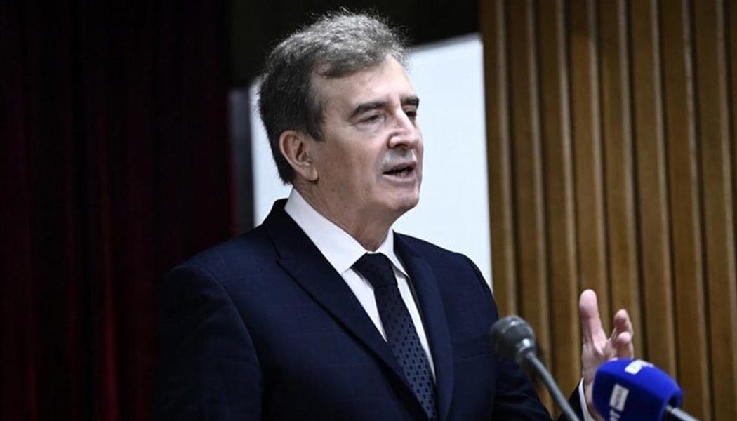 Χρυσοχοΐδης: «Στις 12 Φεβρουαρίου να πάρουμε τα παιδιά μας και να πάμε στα γήπεδα» (video)