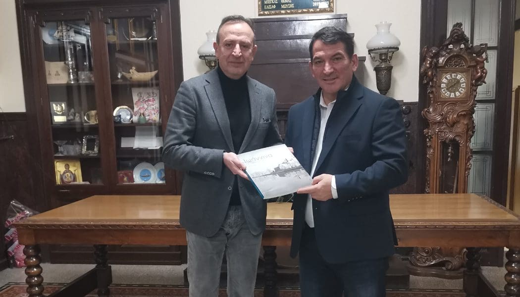 Στο Δημαρχείο ο υποψήφιος ευρωβουλευτής Πύρρος Δήμας – Στήριξη Μπέγκα στο πρόσωπό του