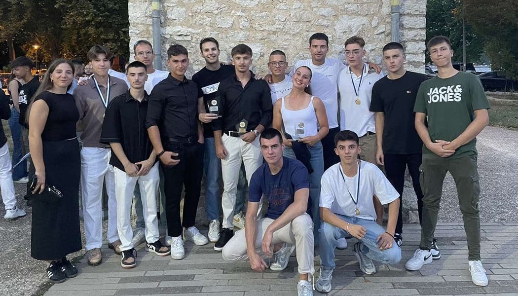 Oι κορυφαίοι κωπηλάτες του Ν.Ο.Ι. βραβεύθηκαν από τον Δήμο!