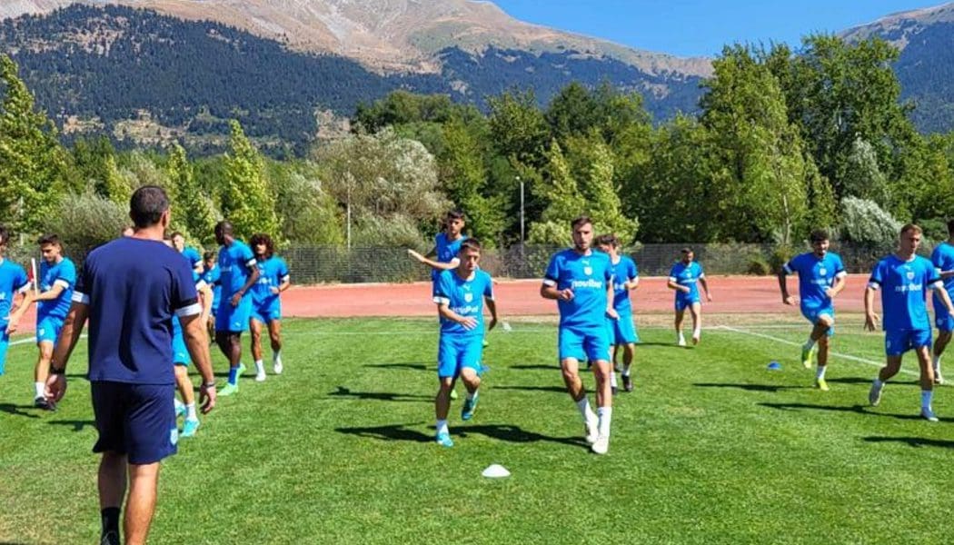 Ασκήσεις ταχυτήτων το Σάββατο, χαλαρό πρόγραμμα την Κυριακή και φιλικό