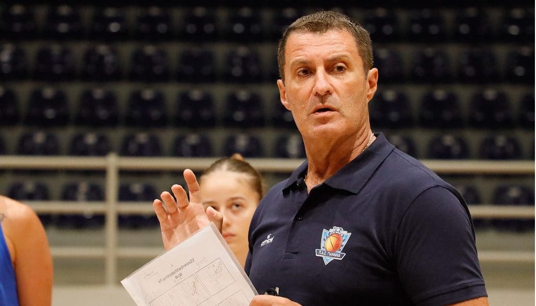 Ο Στέφανος Πέρκος καλεσμένος στο camp της ΟΑΚ WBC