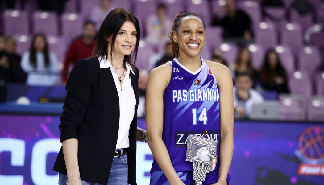 Πρώτη σκόρερ του τελικού η Άρτσερ! (video)
