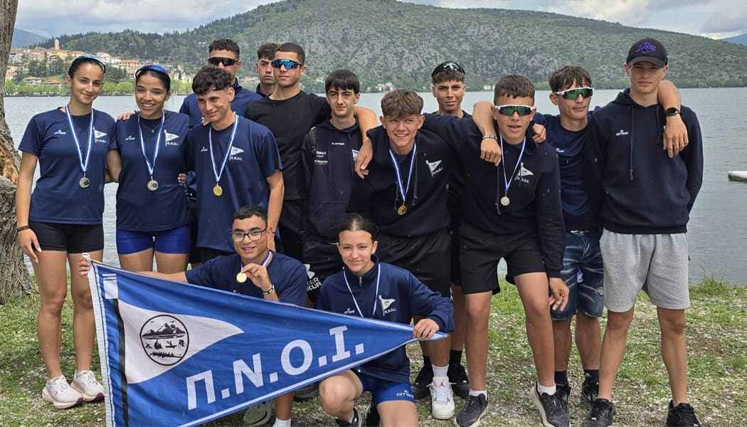 Σπουδαίες εμφανίσεις για τους κωπηλάτες του Π.Ν.Ο.Ι. με 2 χρυσά και 3 αργυρά στους διασυλλογικούς της Καστοριάς
