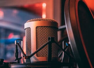 Podcast που μιλούν ανοιχτά για τα τυχερά παιχνίδια