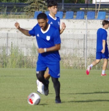 Λύθηκαν τα συμβόλαια Φλόρες και Ροζάριο