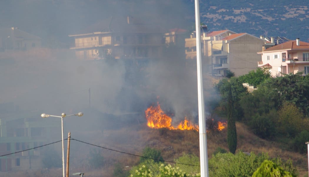 Άμεση η επέμβαση της πυροσβεστικής σε φωτιά κοντά στο Πανηπειρωτικό