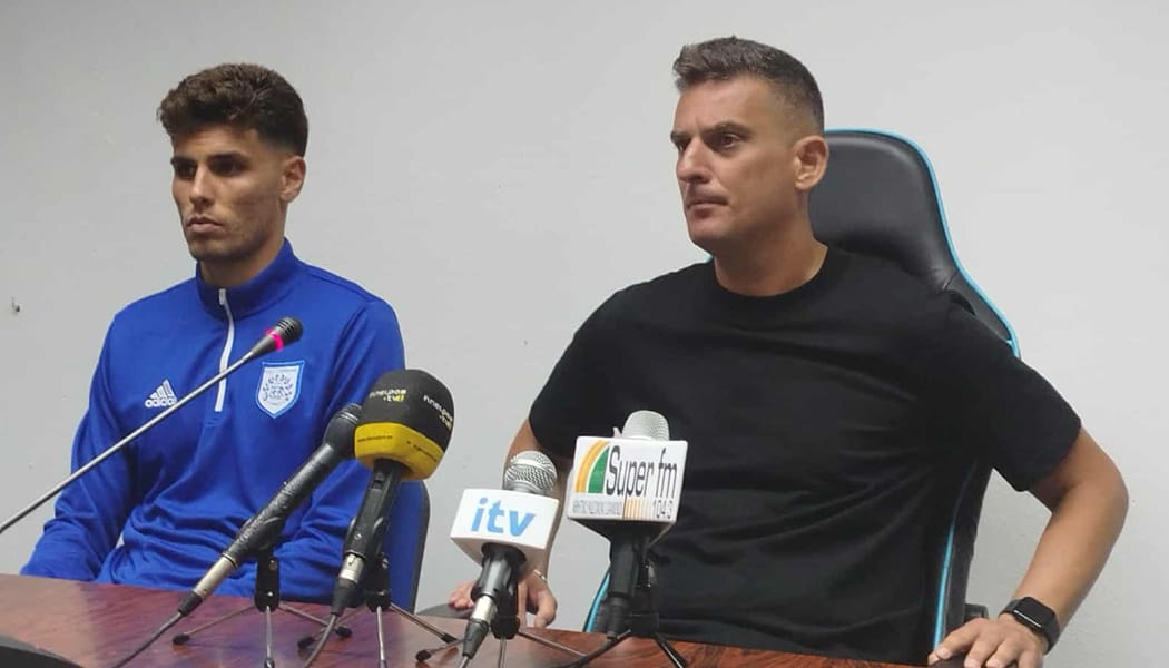 Κούστας: «Όλη η ευθύνη δική μου, αν χρειαστεί θα αλλάξουμε σχηματισμό, όπως κάναμε σήμερα» (video)