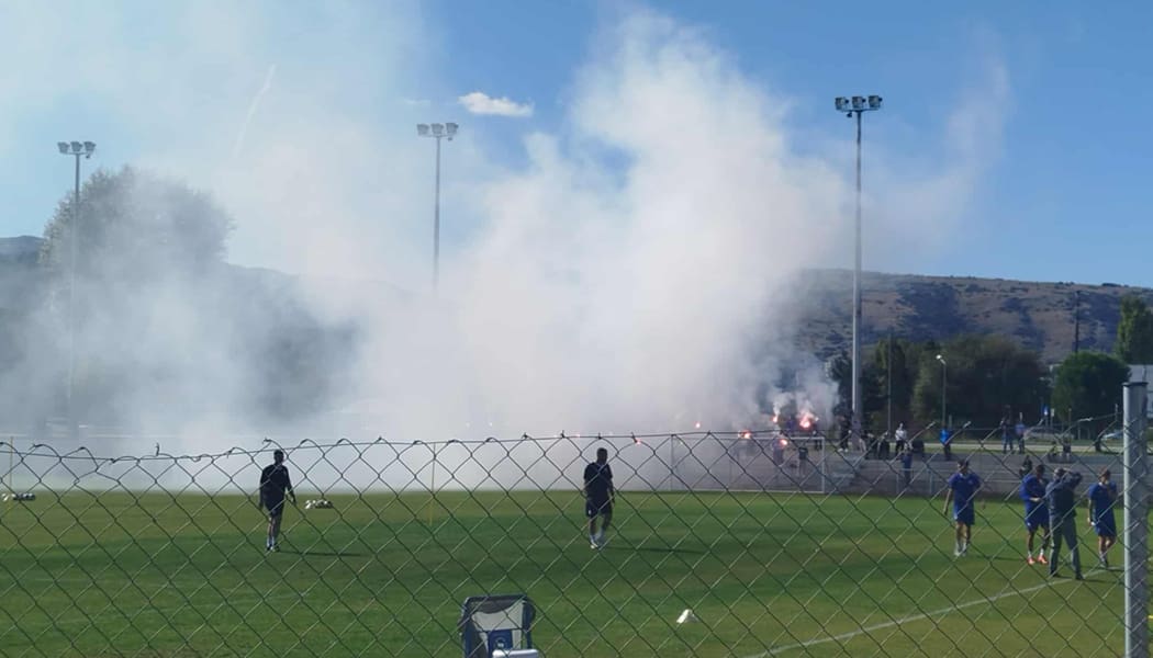 Ψυχολογική ώθηση από τους φιλάθλους στην προπόνηση του ΠΑΣ (video)