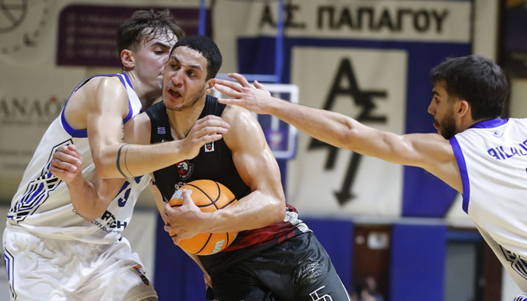 Μιχελάκος: «Υπάρχουν άγχος και πίεση, αλλά έχουμε στην ομάδα παίκτες με προσωπικότητα»