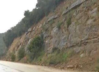 Αποκαταστάθηκε η κυκλοφορία στην παλιά Εθνική Οδό Άρτας-Αγρινίου στο ύψος του Κατάφουρκου