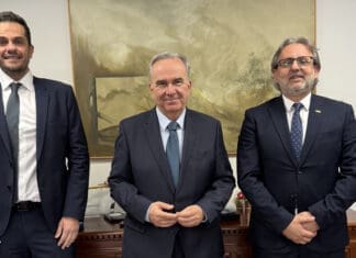 Στον Αναπληρωτή ΥΠΕΘΟΟ οι Μπέγκας και Αλέξης