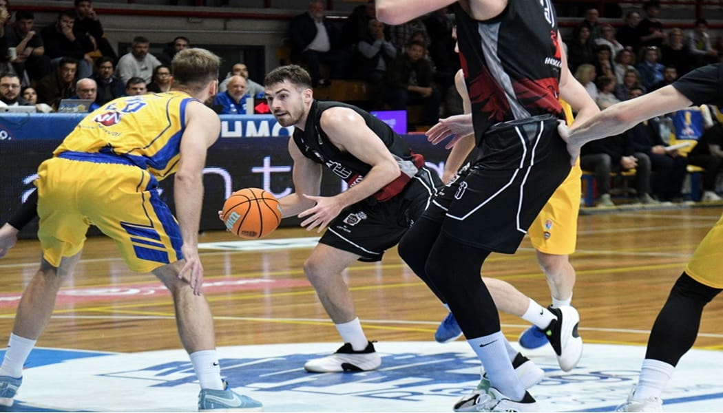 Με τρομερό β’ ημίχρονο έκανε break στο break ο Βίκος! (video)